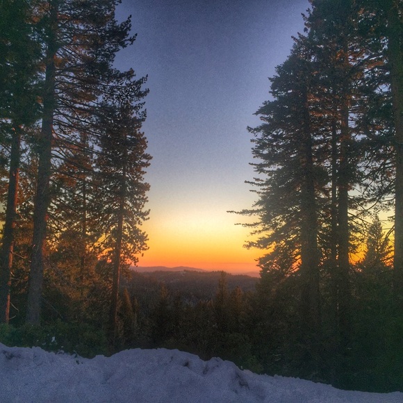 Profile Picture of Jennifer Hixon (@jbhixon) on Poshmark