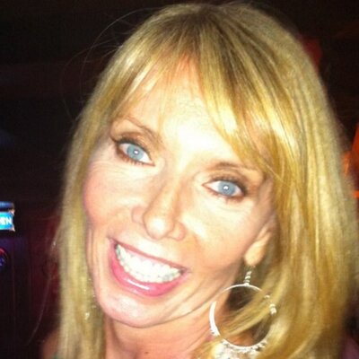 Profile Picture of Deborah Foy (@benidorm14) on Twitter