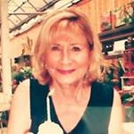 Profile Photo of Suzanne Fuller (@suzanne.fuller) on Instagram