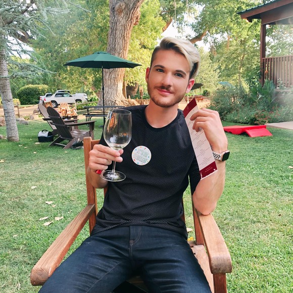 Profile Picture of Brandon Frazee (@brandonfrazee) on Poshmark