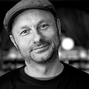 Profile Picture of Steve Thompson (@SteveThompsonMusic) on Youtube