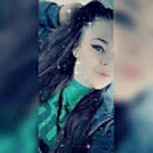 Profile Picture of Miranda Labronte (@mirandakay0819) on Poshmark