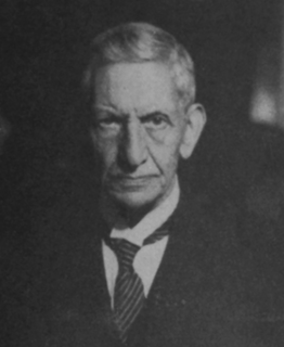 Profile Picture of Ebrahim Hakimi - Wikipediaon Wikipedia