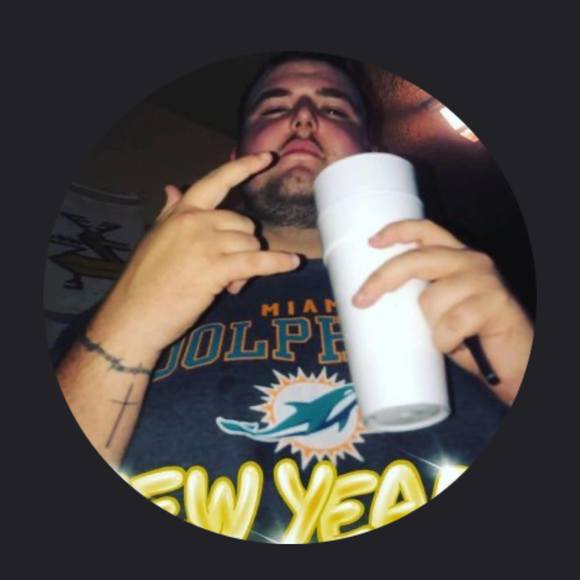 Profile Picture of Shawn Herron (@doughboy4457) on Poshmark