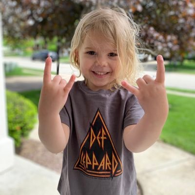 Profile Picture of Matthew Pippenger (@JohnnyProvo) on Twitter
