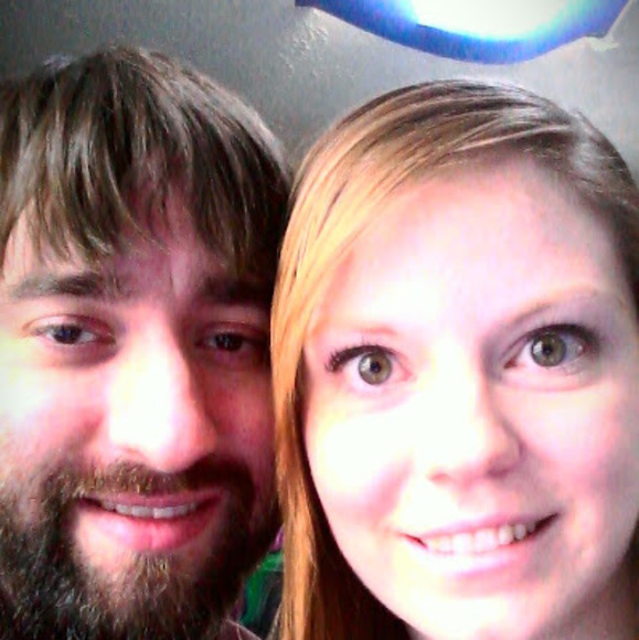 Profile Picture of Elizabeth Dowden (@bmariemcd) on Poshmark