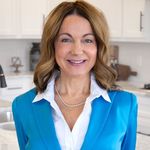 Profile Picture of Kim Glaser Wheeler (@kimconnectskc) on Instagram