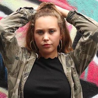 Profile Picture of Samantha Barringer (@sammie.barringer3) on Facebook