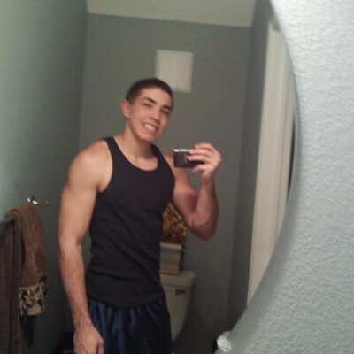 Profile Picture of Eli Edwards (@eli_eliedwards6) on Twitter