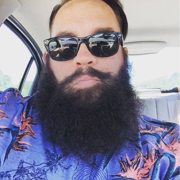 Profile Picture of Robb Baumann (@voco58) on Poshmark