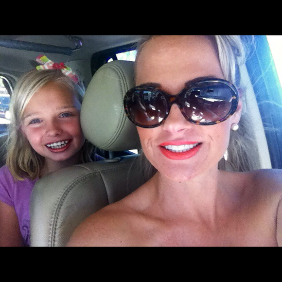 Profile Picture of Crystal Mayberger (@crystalwm) on Poshmark