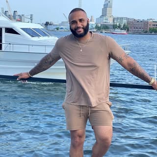 Profile Picture of Kelly Mark (@kellyhickmon) on Instagram