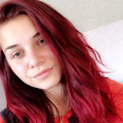 Profile Picture of Chelsey Fields (@ChelseyFields8) on Twitter