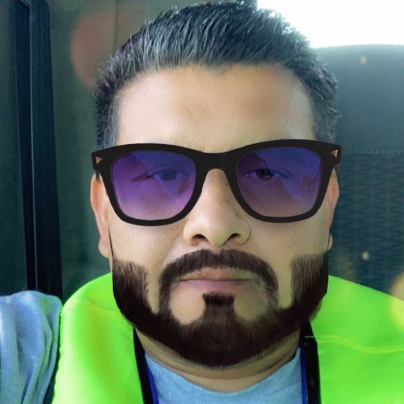 Profile Picture of Miguel Rivas (@miguelrivas392) on Poshmark