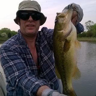 Robert Weitzel - Facebook Profile Picture of Robert Weitzel (@Robert-Weitzel) on Facebook