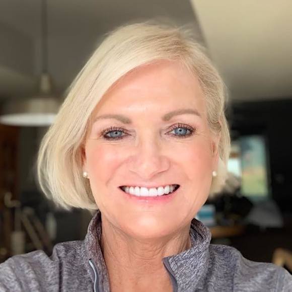 Profile Picture of Sharon Pearce (@chuckpearce) on Poshmark