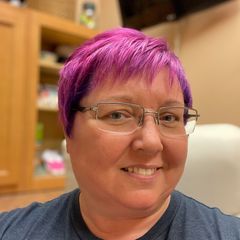 Profile Picture of Julie (@juliekramer558) on Tiktok