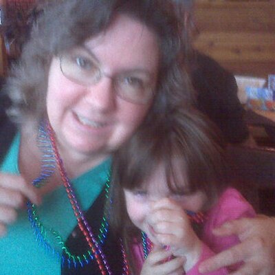 Profile Picture of Denise Fitzpatrick (@dee_fitz) on Twitter