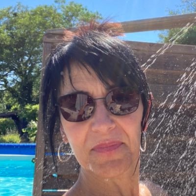 Profile Picture of Roussel Christelle (@Chris03Roussel) on Twitter