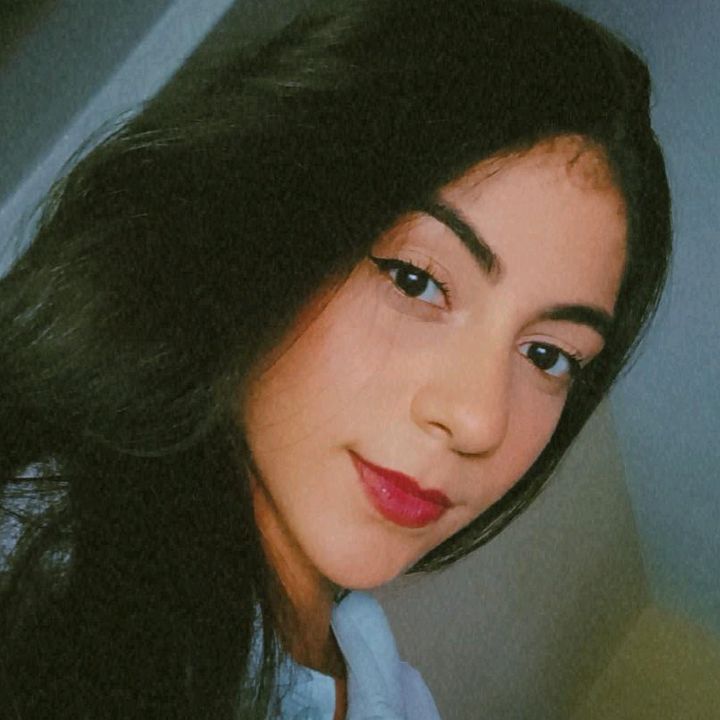 Profile Picture of robertaray_ (@robertaray_) on Tiktok