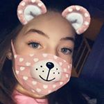 Profile Picture of 🤩Danielle🤩 (@danielle.roche23) on Instagram