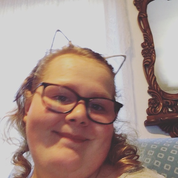 Profile Picture of Bethany Boyd (@kitty45671) on Poshmark