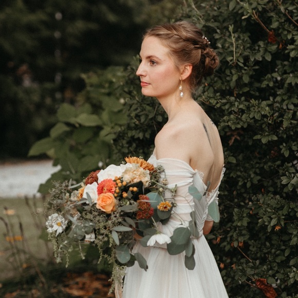 Profile Picture of Haley Clarke (@haclarke) on Poshmark