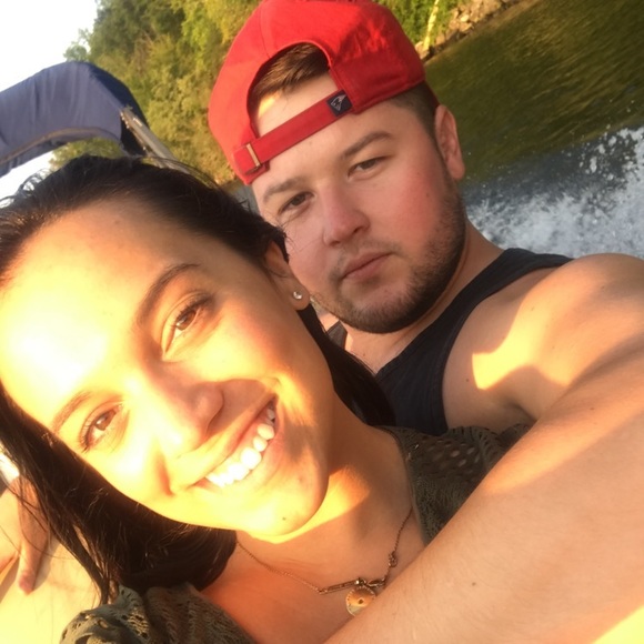 Profile Picture of Chris Serra (@serra44) on Poshmark