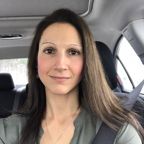 Profile Picture of Cassandra Binder (@cassiebinder) on Poshmark