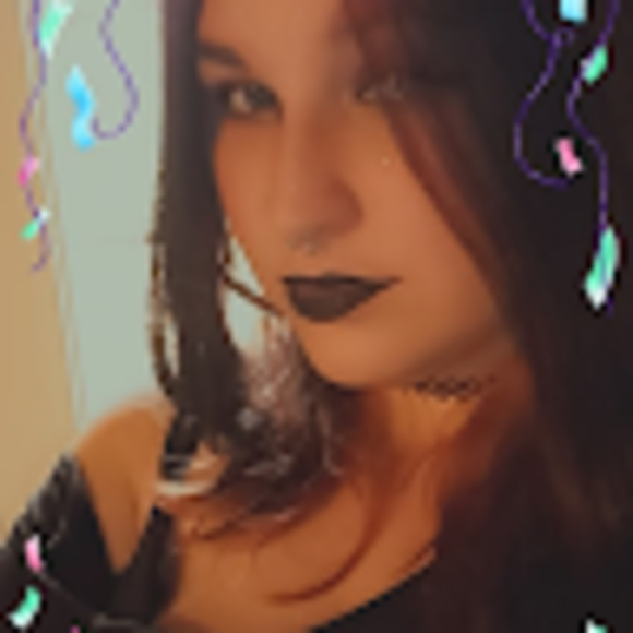 Profile Picture of Rebecca Engstrom (@rebeccaengst108) on Poshmark
