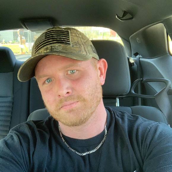 Profile Picture of James Walling (@buck316) on Poshmark