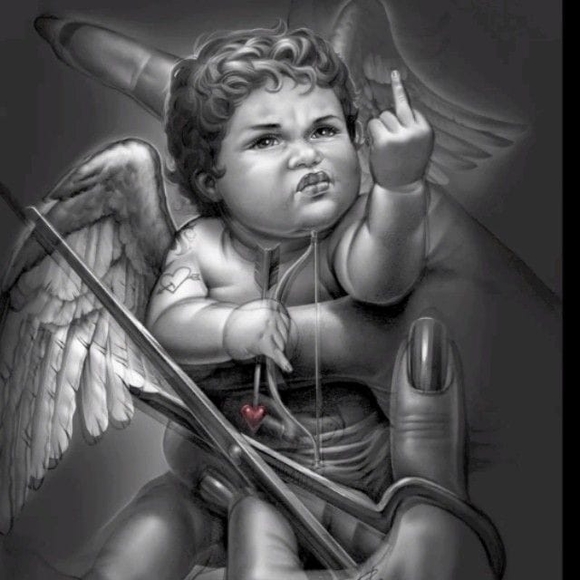 Profile Picture of Carlitos Kaliffa (@carlitoskaliffa) on Poshmark