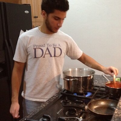 Profile Picture of Alessandro C. Guzzo (@acguzzo25) on Twitter