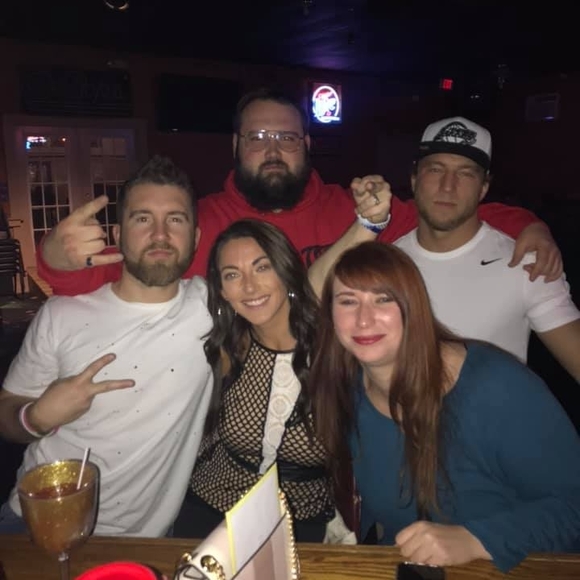 Profile Picture of Billy Byerley (@billyb32) on Poshmark