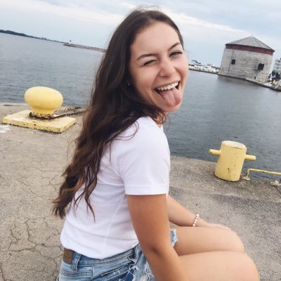 Profile Picture of Julia Wong (@JuliaWong20) on Twitter