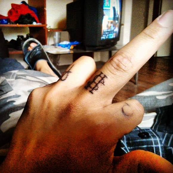 Profile Picture of Jon Hernandez (@curlzabz) on Poshmark