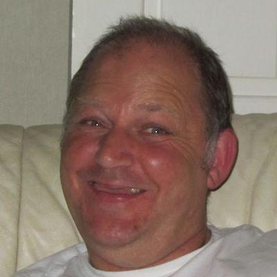Profile Picture of Peter Heffer (@phefferlump) on Twitter