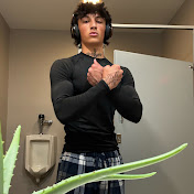 Profile Picture of Jacob Lucero (@Jizzy_lifts) on Youtube