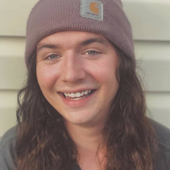 Profile Picture of Kyle Stoker (@kylestoker) on Poshmark