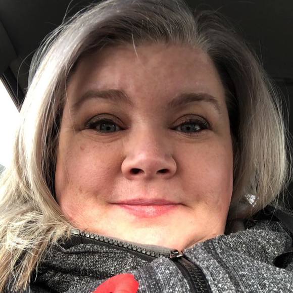 Profile Picture of Lori-anne Ritchie-kurz (@lorikurz) on Poshmark