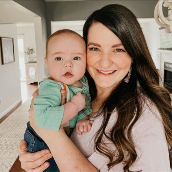 Profile Picture of Morgan Vicary (@mcvicary) on Poshmark