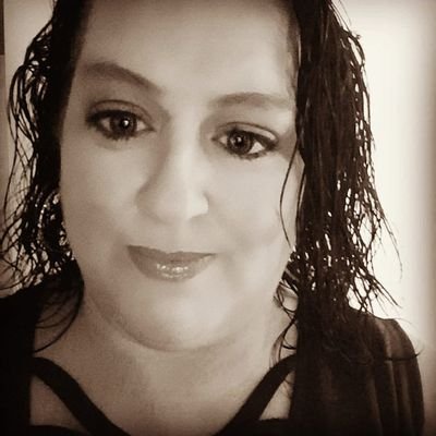 Profile Picture of Angela Alexander (@tigger2unme) on Twitter
