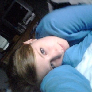 Profile Picture of Devon Pfaff (@prosnowchick) on Myspace