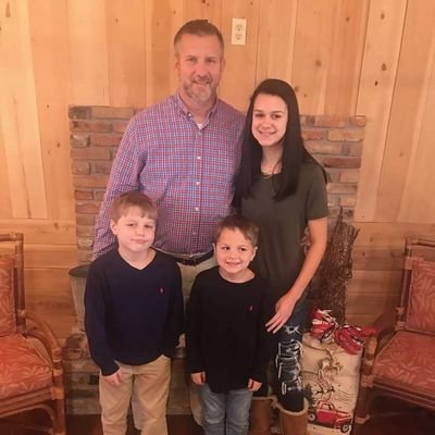 Profile Picture of Steven Dennard (@coachsdennard) on Twitter