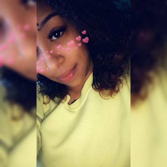 Profile Picture of Miya Chevere (@goddesskidd) on Poshmark