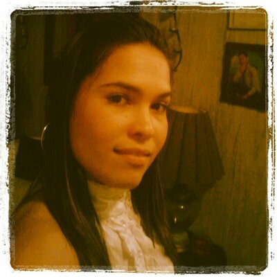 Profile Picture of Diana López (@julianelis31) on Twitter