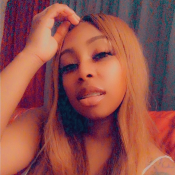 Profile Picture of Mandy Jackson (@jacksonmandy740) on Poshmark