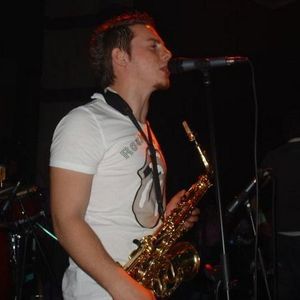 Profile Picture of Emre Ozturk (@emresax) on Myspace