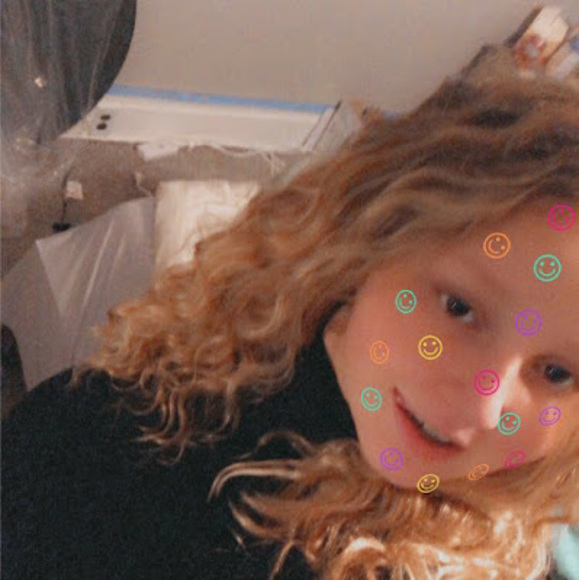 Profile Picture of Gracee Kedrowski (@gledrowski) on Poshmark