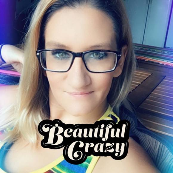 Profile Picture of Kristan Kellner (@kristan_kellner) on Poshmark